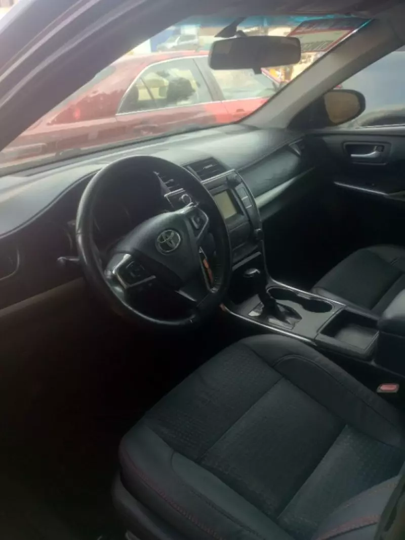 Toyota Camry   - 2015