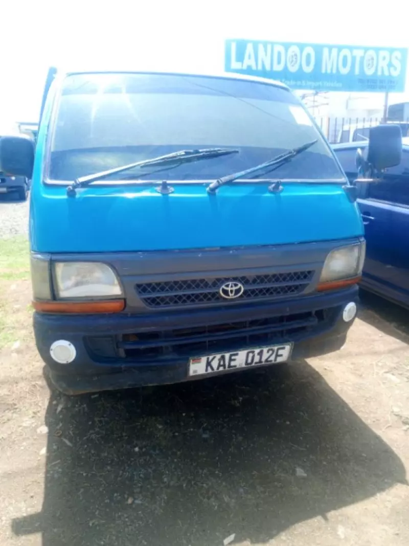 Toyota Hiace   - 1999