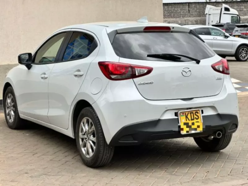 Mazda Demio    - 2018