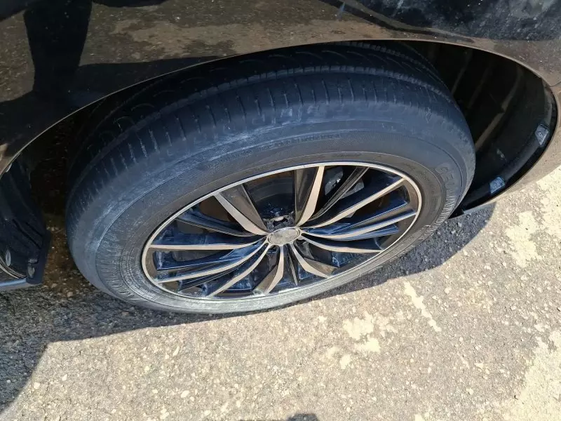 Toyota Harrier   - 2017