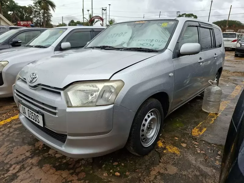 Toyota Probox    - 2016