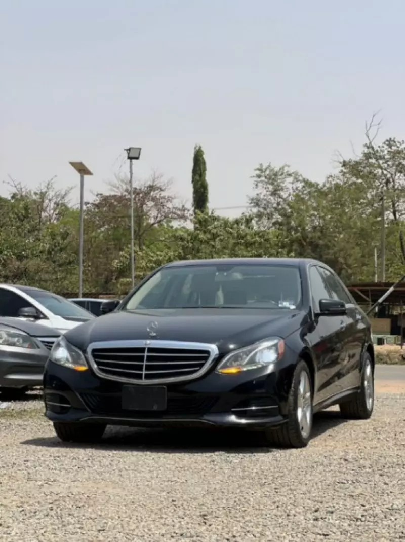 Mercedes-Benz E-Class   - 2014