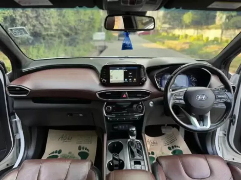 Hyundai Santa FE   - 2014