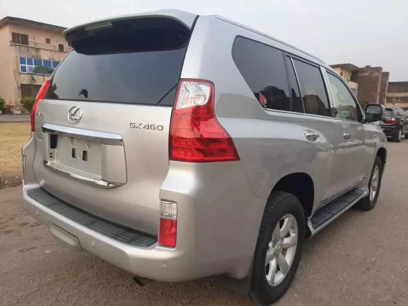 Lexus GX 460   - 2010
