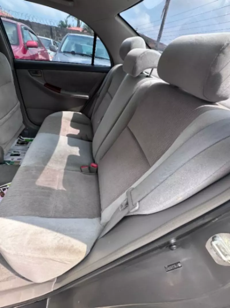 Toyota Corolla   - 2008