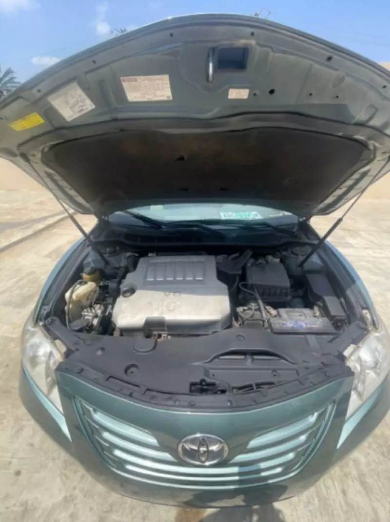 Toyota Camry   - 2007