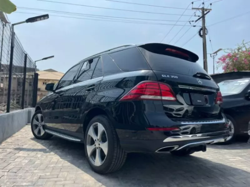 Mercedes-Benz GLE 350