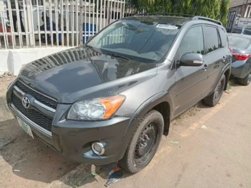 Toyota RAV 4