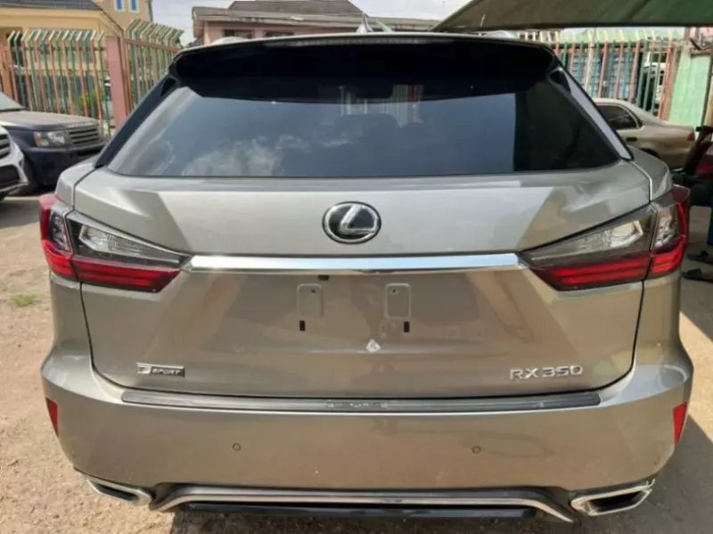 Lexus RX - 2018