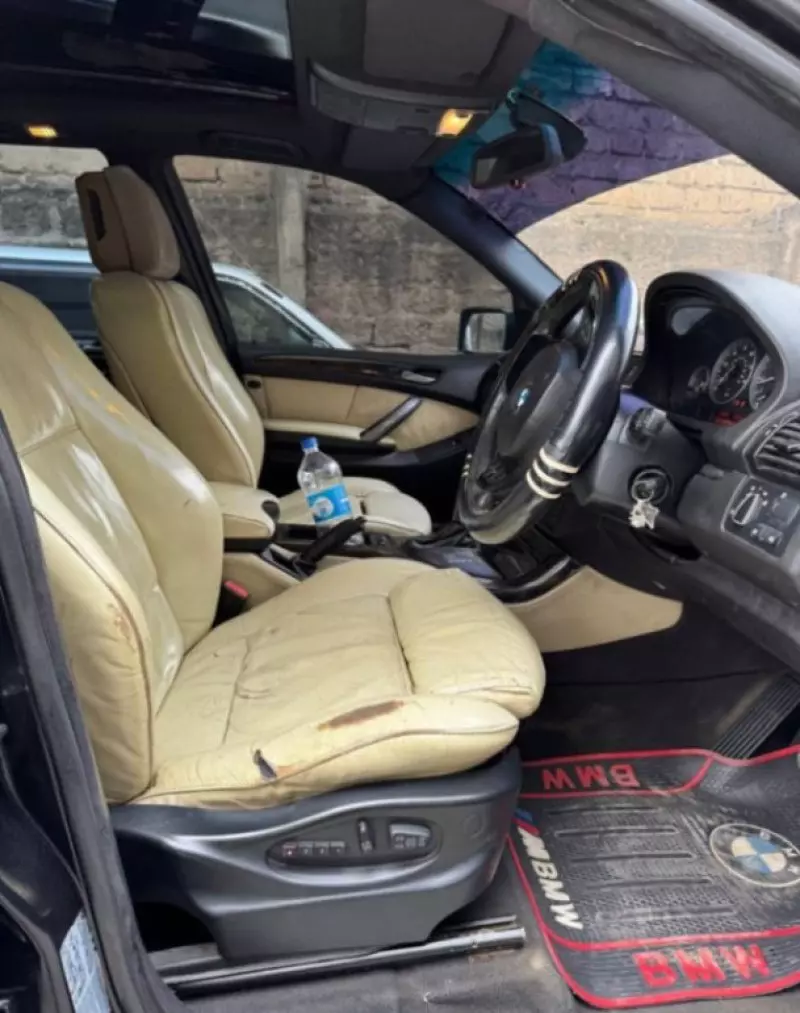 BMW X5   - 2005