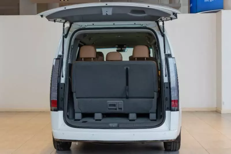 Hyundai Grand starex   - 2023