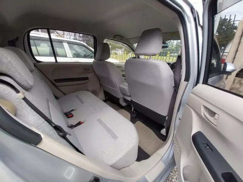 Toyota Passo   - 2016