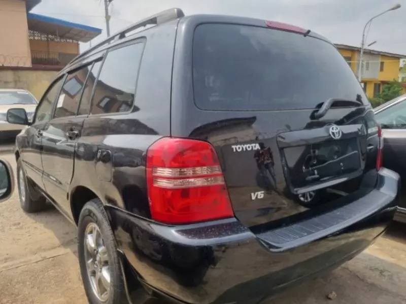 Toyota Highlander   - 2004