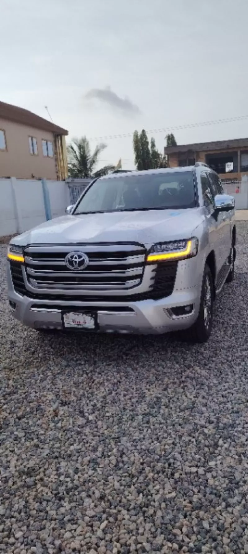 Toyota Land Cruiser - 2024