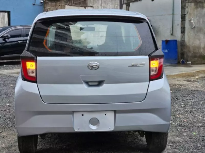 Daihatsu Mira    - 2018