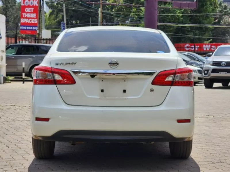 Nissan Sylphy   - 2017
