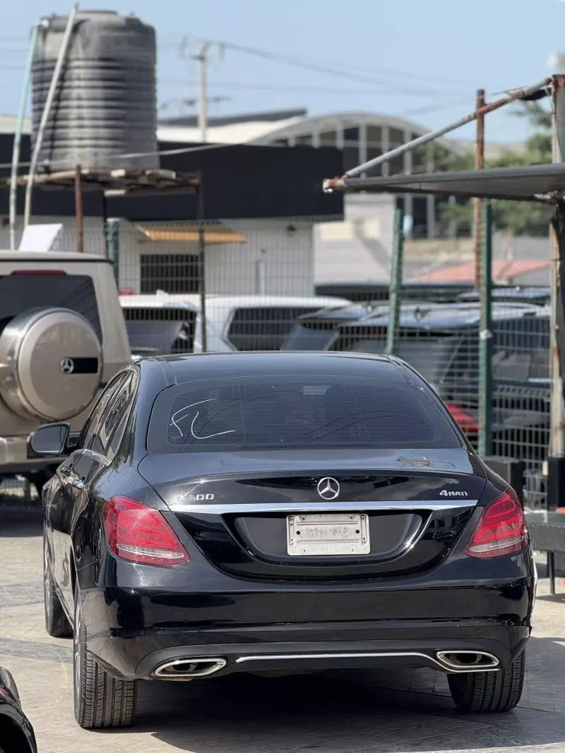 Mercedes-Benz C 300   - 2022