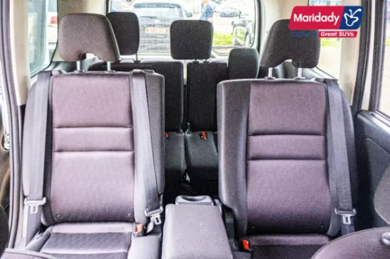 Nissan Serena   - 2018