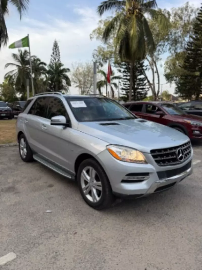 Mercedes-Benz ML-Class   - 2012