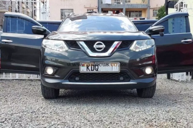 Nissan X-Trail   - 2016