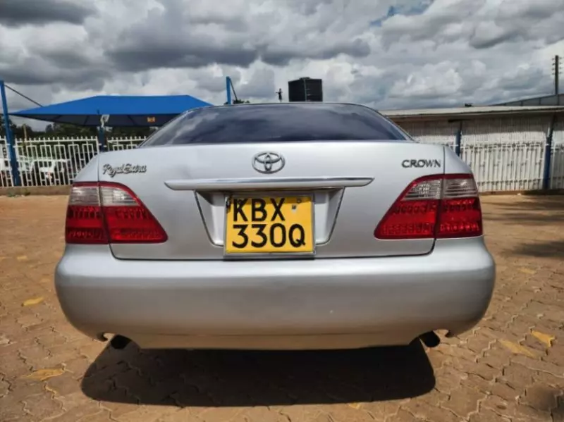 Toyota Crown   - 2007