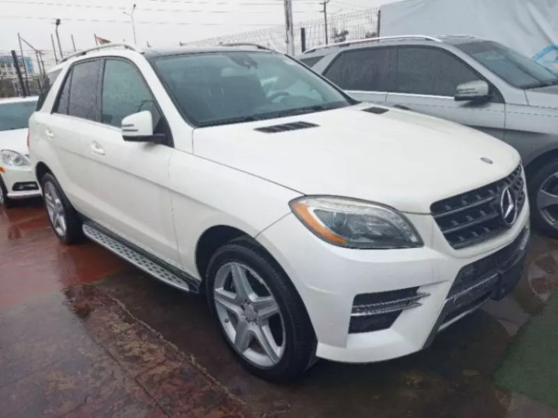 Mercedes-Benz ML 550   - 2014