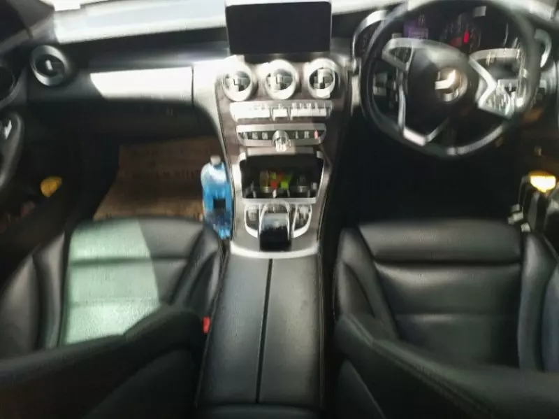Mercedes-Benz C200   - 2014