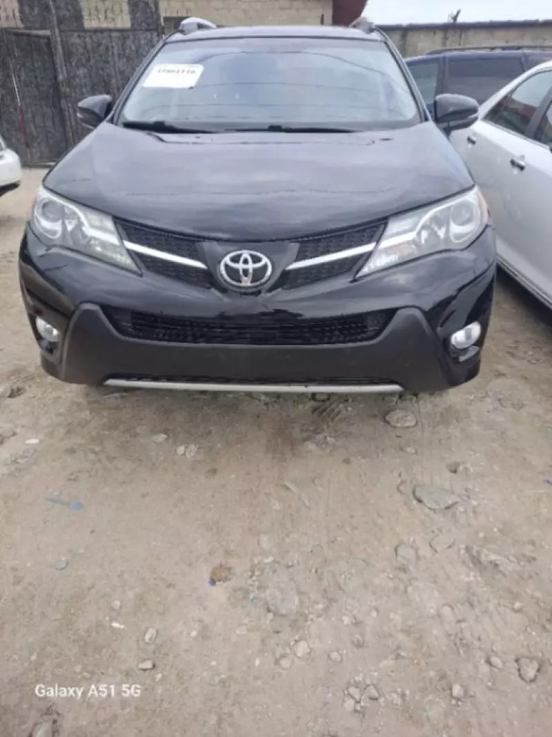 Toyota RAV4   - 2013
