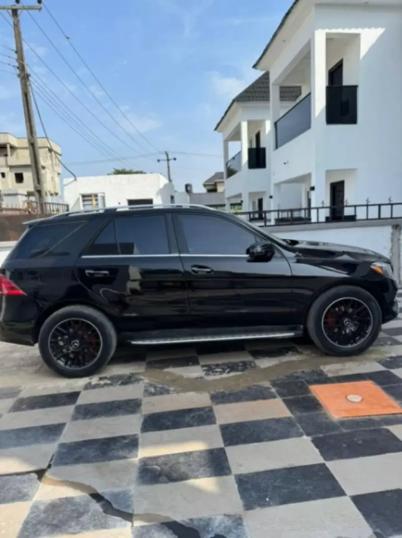 Mercedes-Benz ML 350