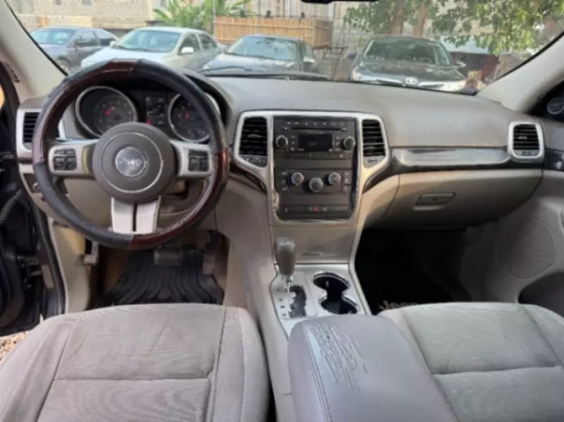 JEEP Cherokee   - 2012