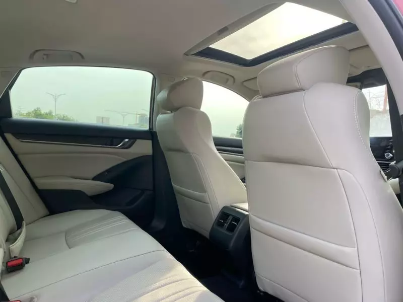 Honda Accord   - 2018