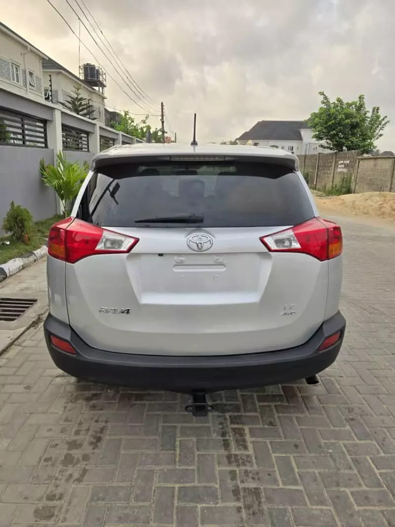 Toyota Rav4   - 2014