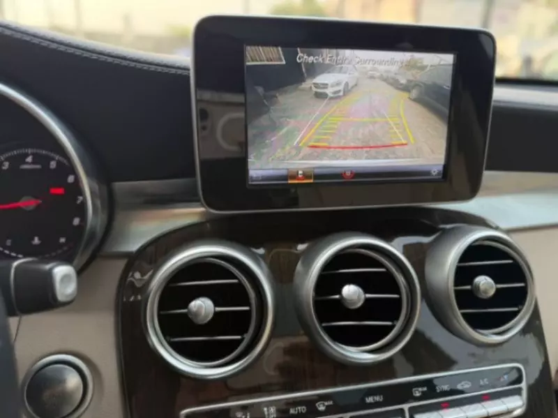 Mercedes-Benz GLC 300