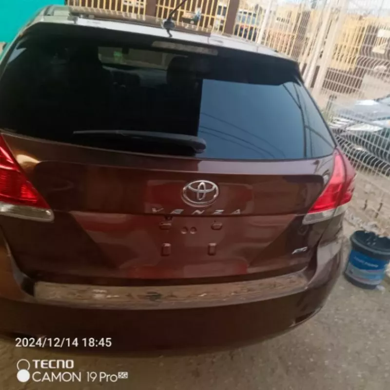 Toyota Venza   - 2010