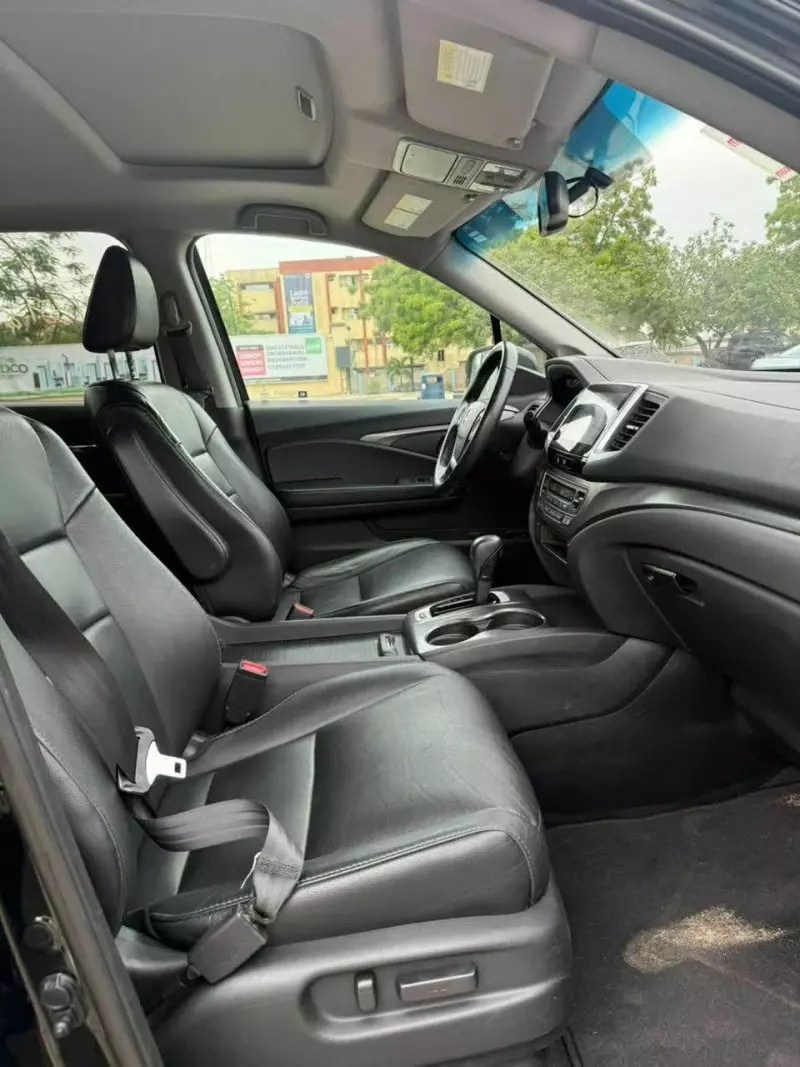 Honda Pilot   - 2017