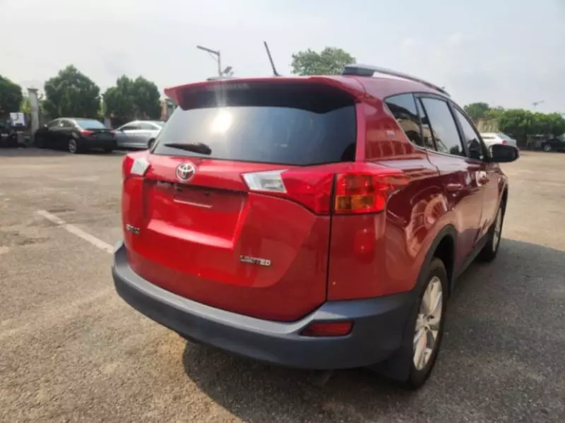 Toyota RAV4   - 2013