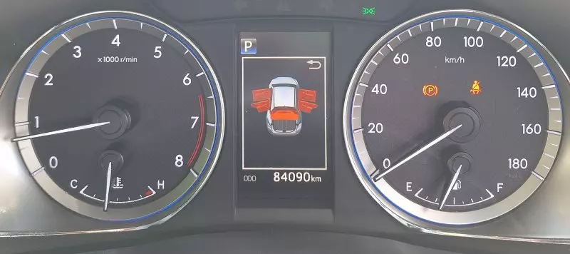 Toyota Harrier   - 2018