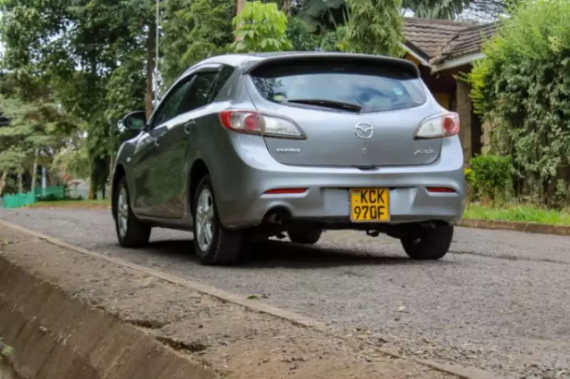Mazda Axela    - 2009