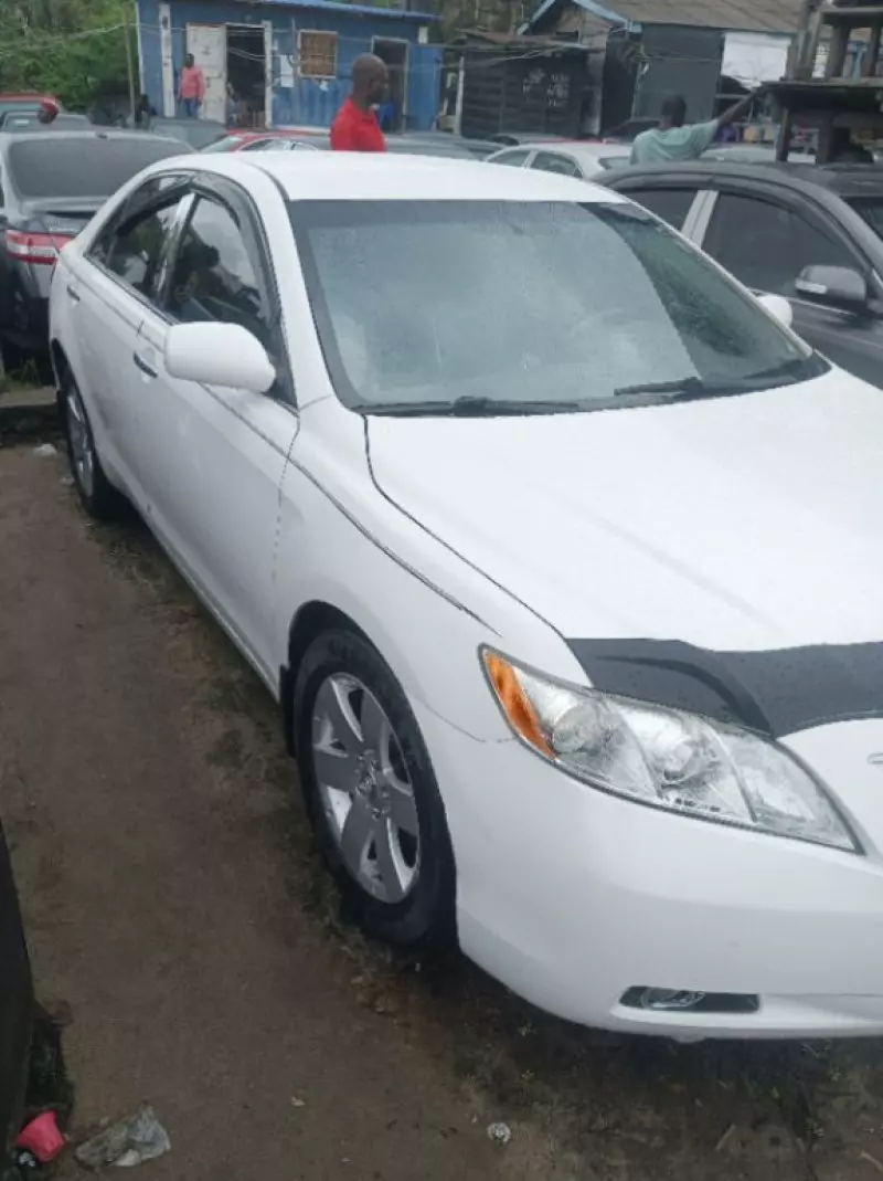 Toyota camry   - 2007