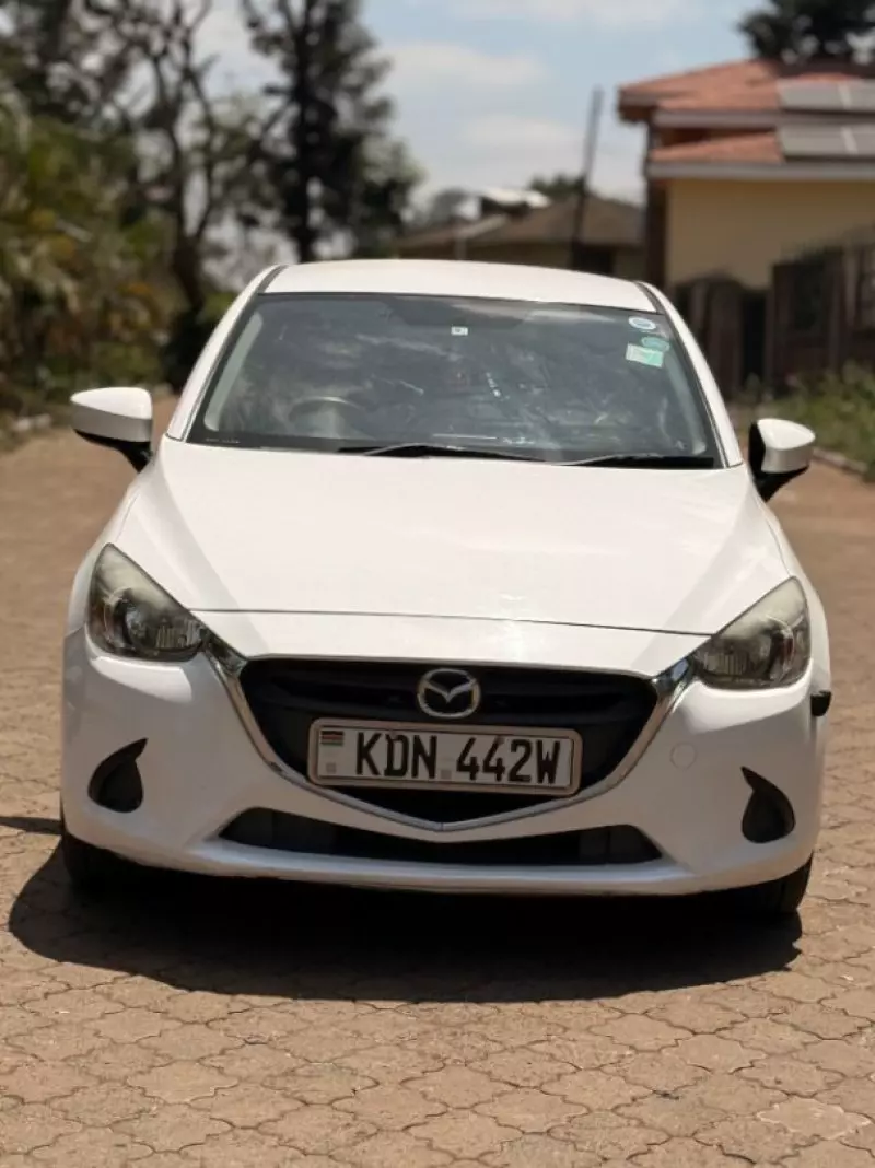 Mazda Demio   - 2016
