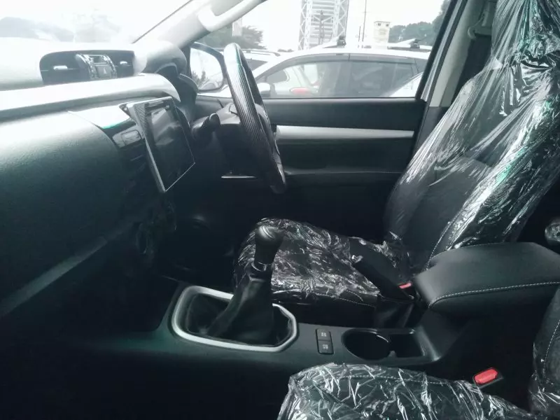 Toyota Hilux   - 2018