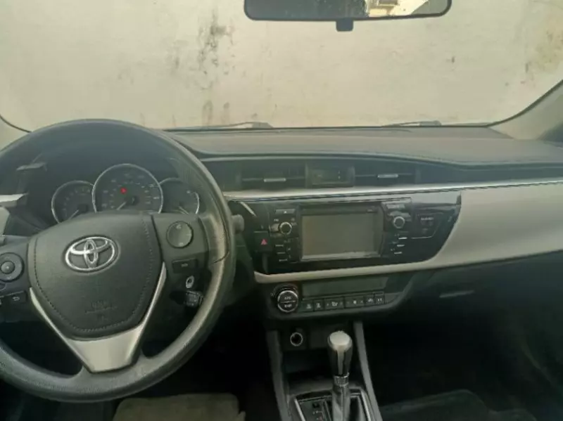 Toyota Corolla   - 2016