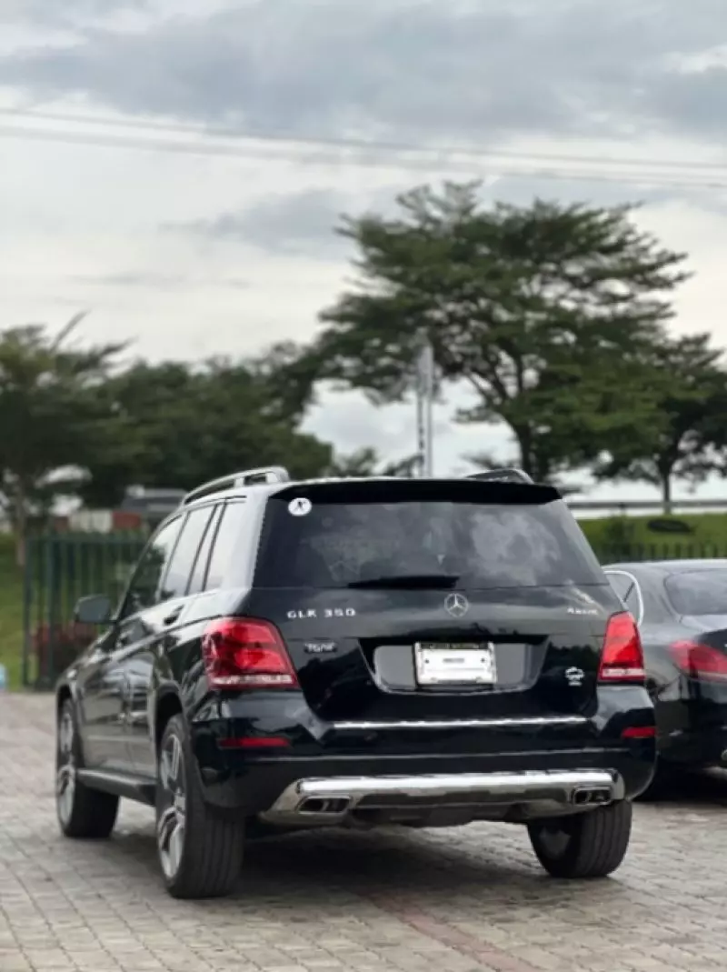 Mercedes-Benz GLK 350   - 2014