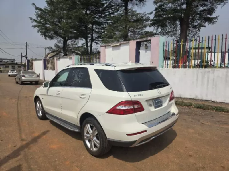 Mercedes-Benz ML 350