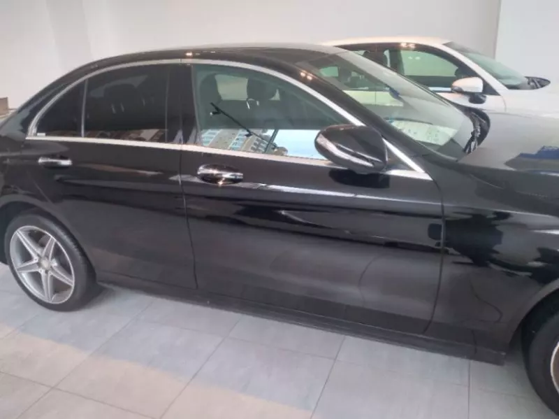 Mercedes-Benz C200   - 2015