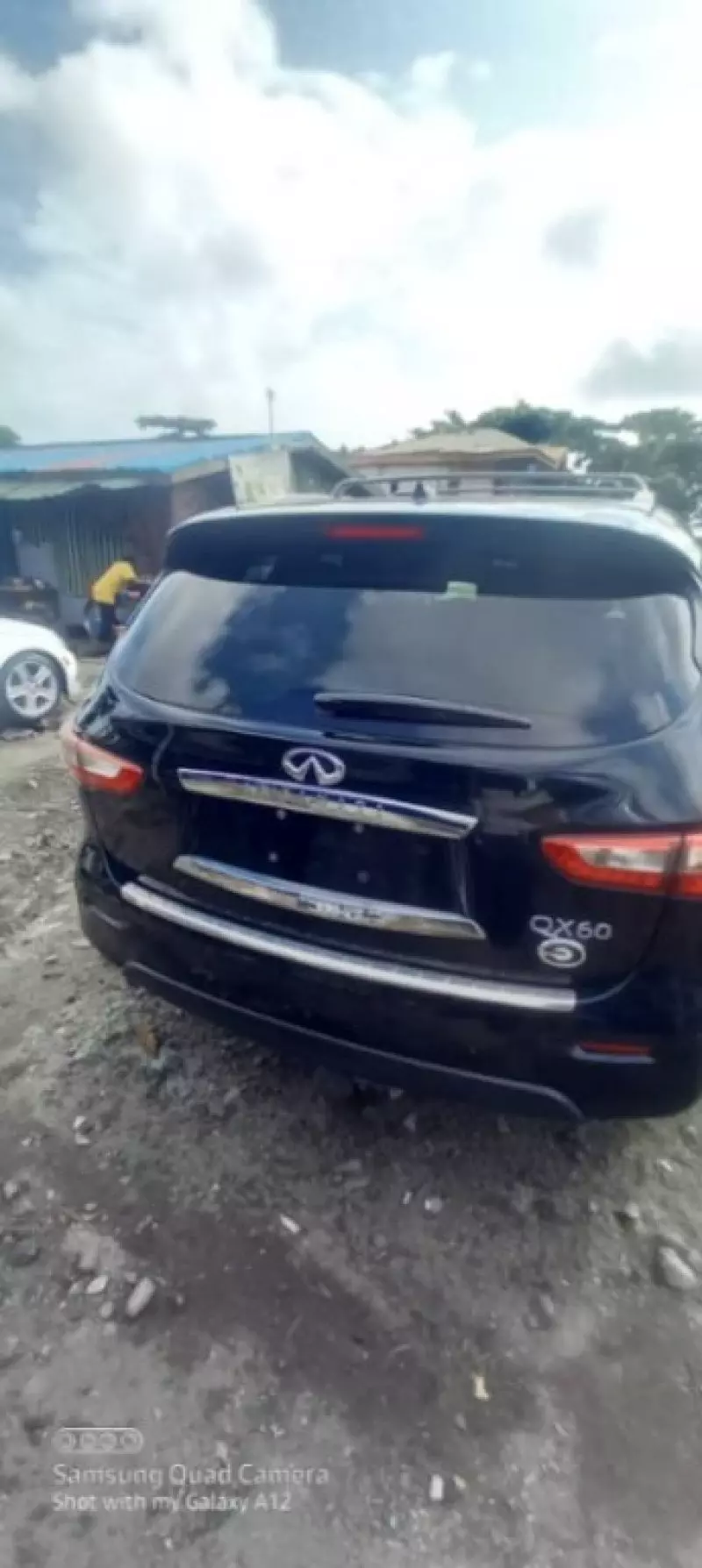 Nissan Infiniti   - 2015