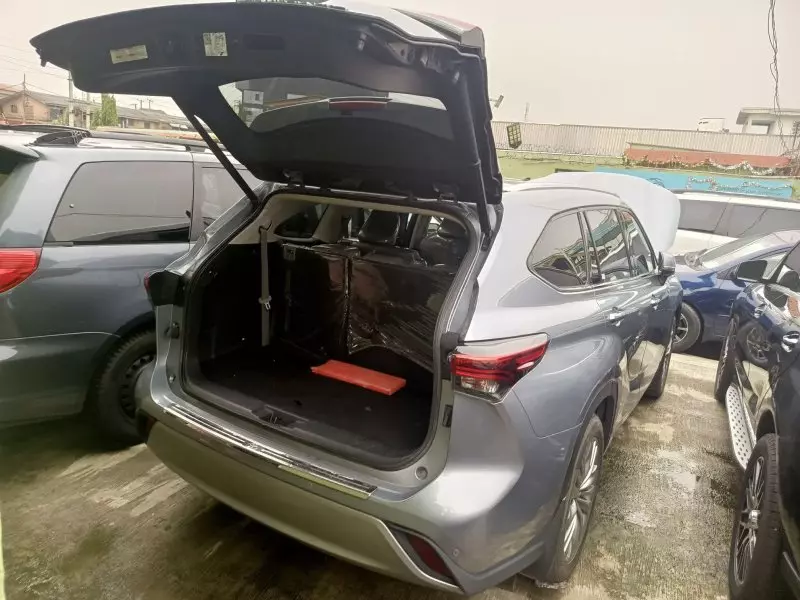 Toyota Highlander - 2021