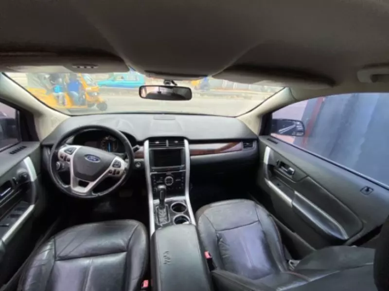 Ford Edge   - 2013