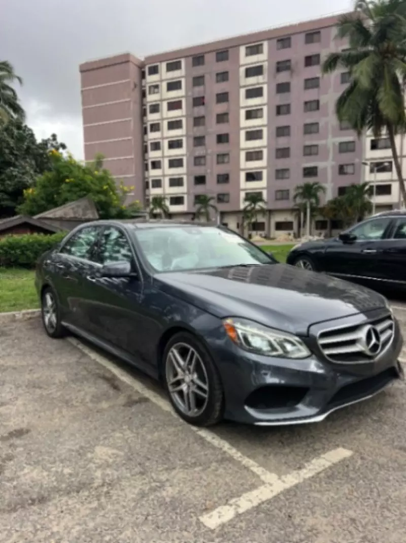Mercedes-Benz E 400   - 2015