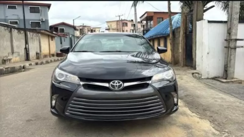Toyota Camry   - 2017